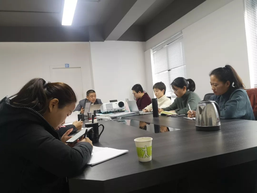 世騰CEO蒞臨杭州戰(zhàn)區(qū)組織指導并召開戰(zhàn)略分析暨員工培訓大會